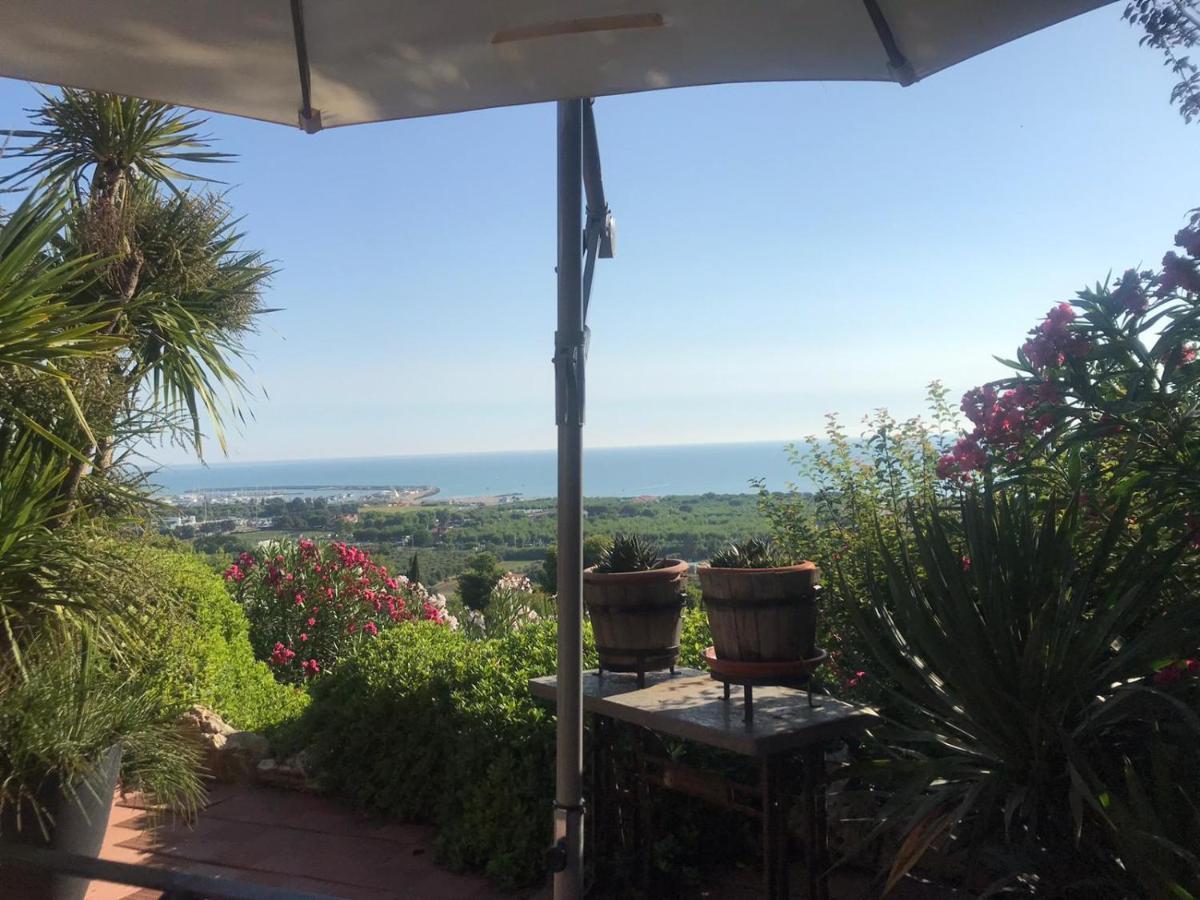 B&B La Casa Di Era Porto San Giorgio Buitenkant foto