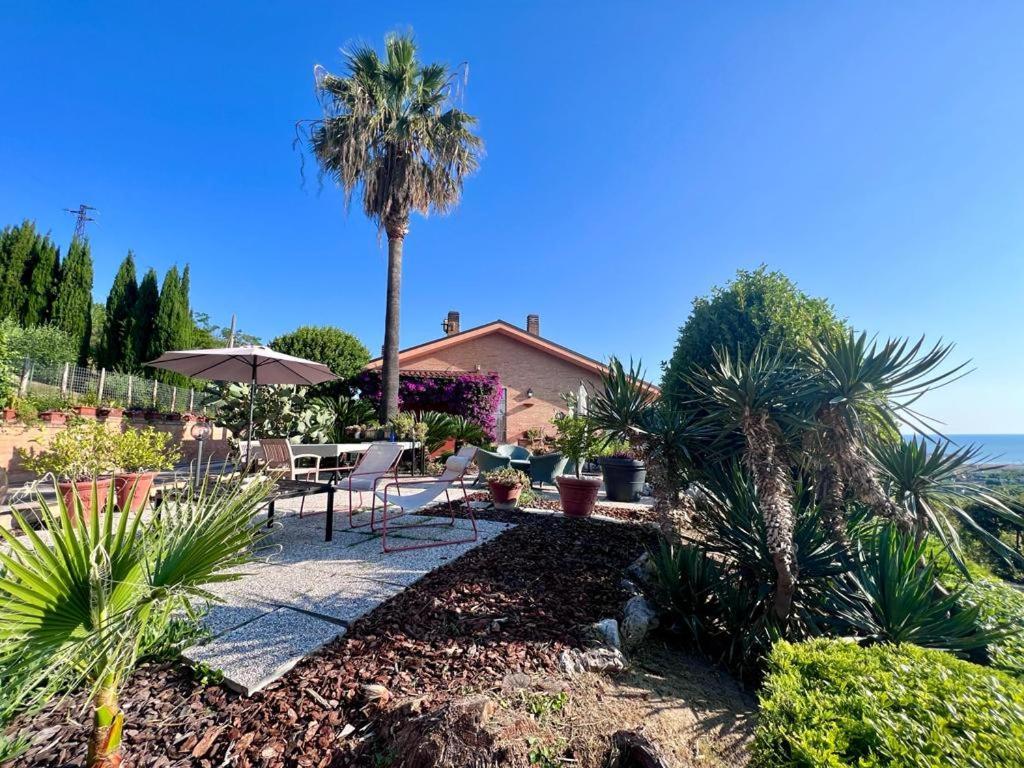 B&B La Casa Di Era Porto San Giorgio Buitenkant foto