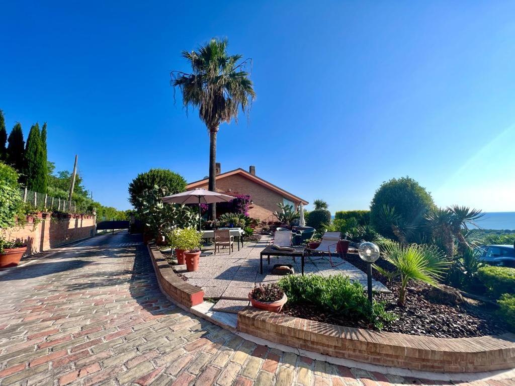 B&B La Casa Di Era Porto San Giorgio Buitenkant foto
